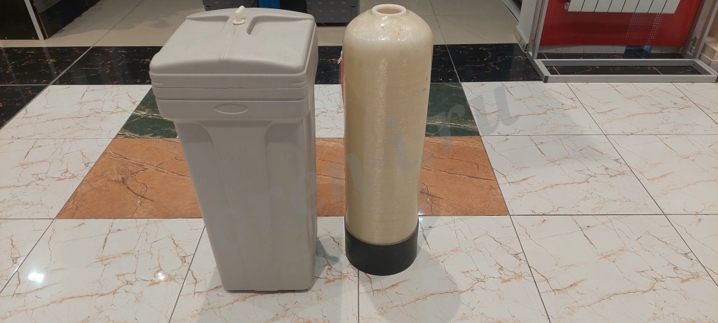 Бак от фильтрующей системы